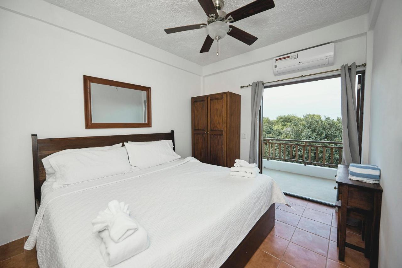 We'Yu Boutique Hotel Caye Caulker Extérieur photo